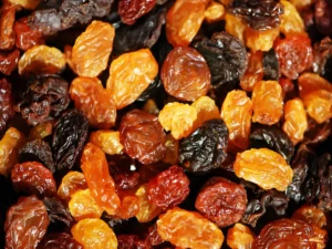 Raisin benefits for health (1)